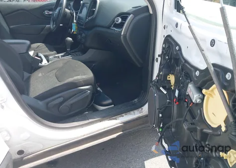 2019 Jeep Cherokee Latitude Fwd from USA, damaged, VIN 1C4PJLCBXKD160537